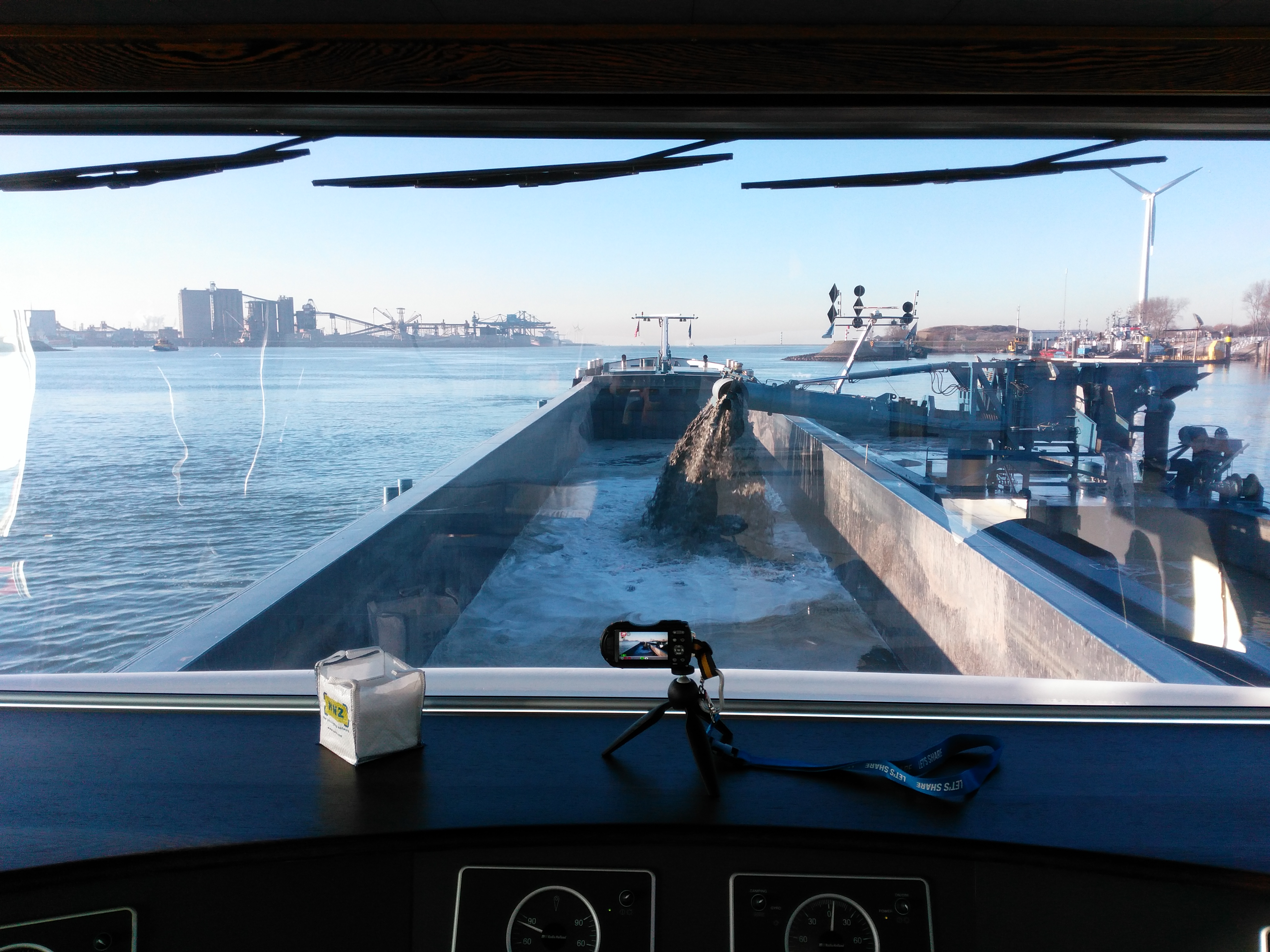 Varen Morgenster, Beunschip, Binnenvaart, Aflosser Dirk Boere, Varen met Dirk op beunschip Morgenster, Zand laden bij Pelsert, www.DirkVaartWel.nl